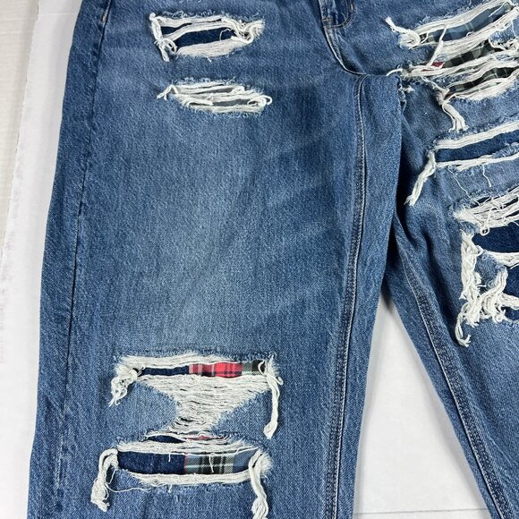 American Eagle Jeans Women's 16R Mom Straight Jean Blue Faded Distressed Denim - Picture 4 of 16